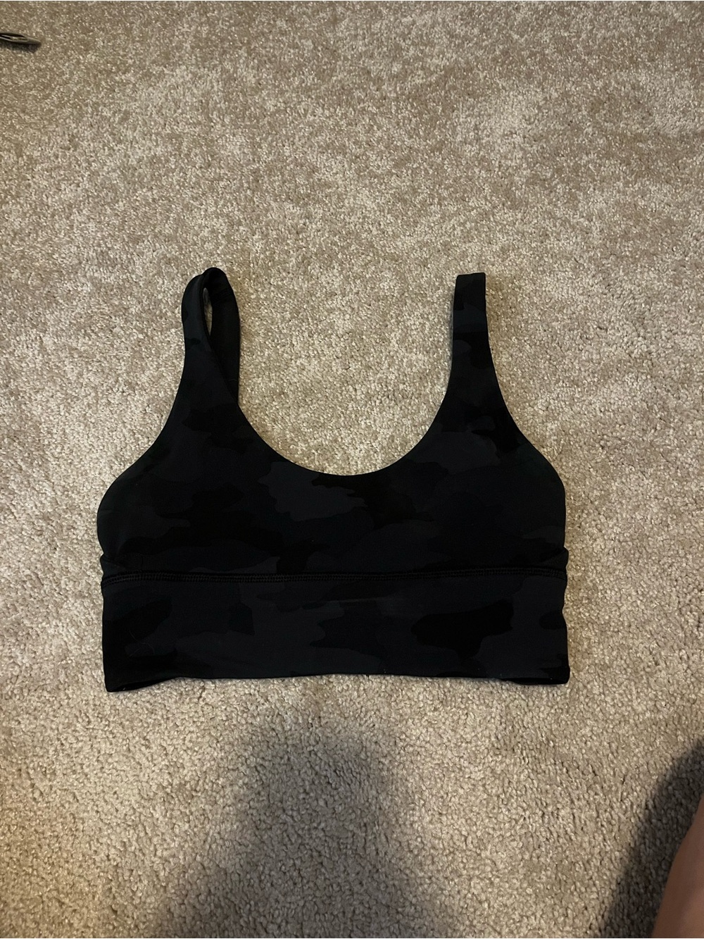 Lululemon reversible Black Camouflage Seamless Scoop Sports Bra